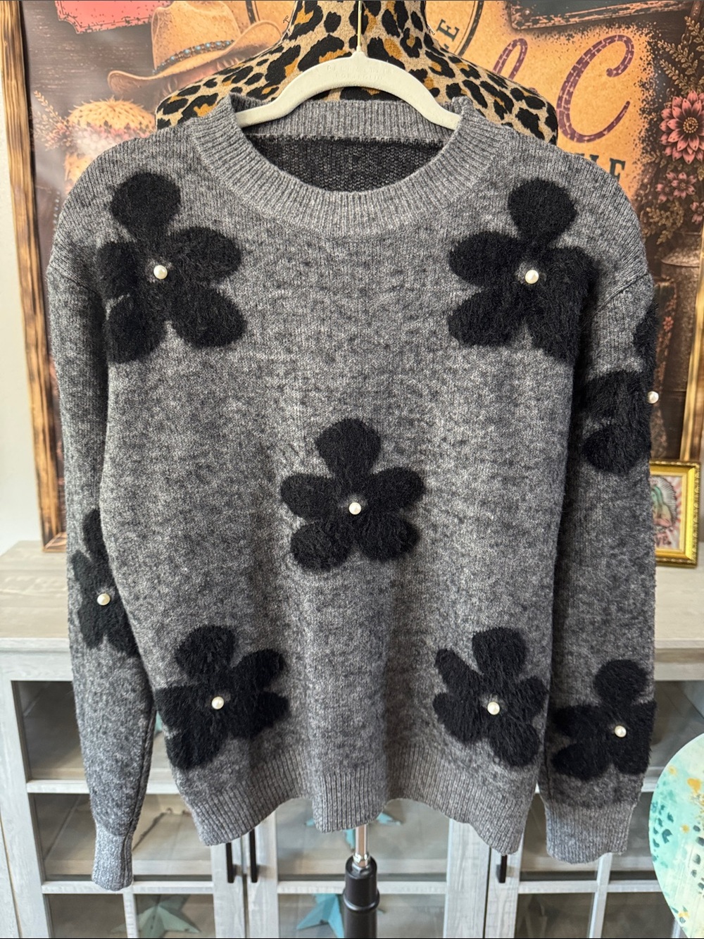 Women's Gray Floral Pearl-Appliqué Sweater - Sz Large